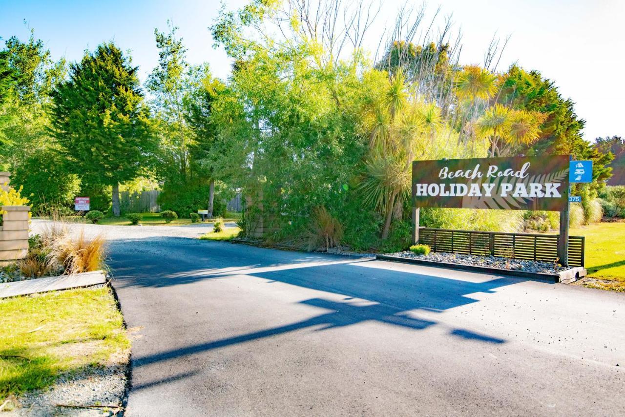Beach Road Holiday Park Otatara 외부 사진